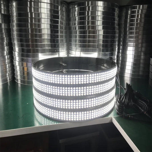 Quad row switchback wheel lights